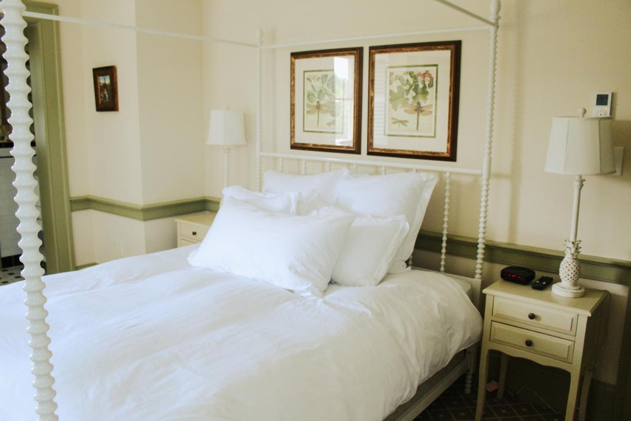 Mary'S Land Farm Hotel Ellicott City Bagian luar foto