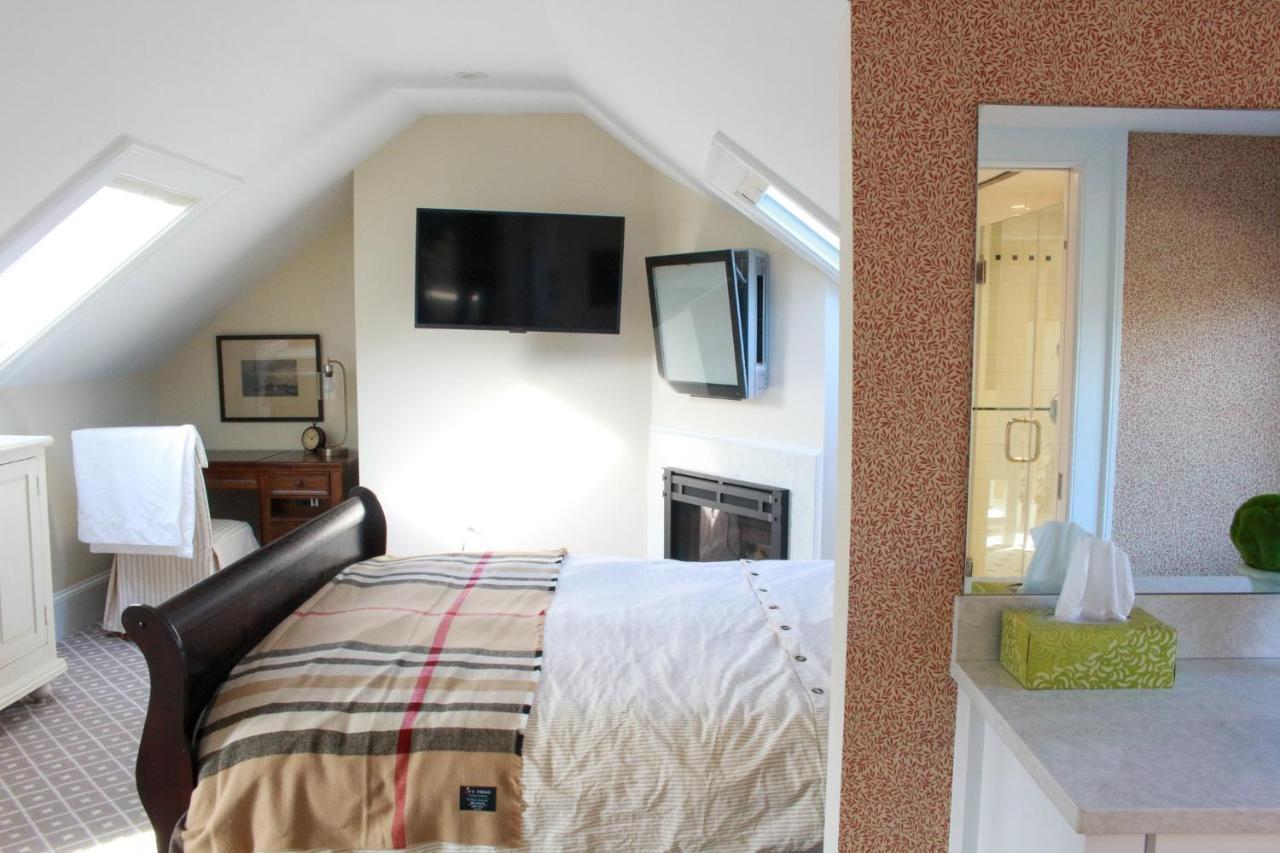 Mary'S Land Farm Hotel Ellicott City Bagian luar foto
